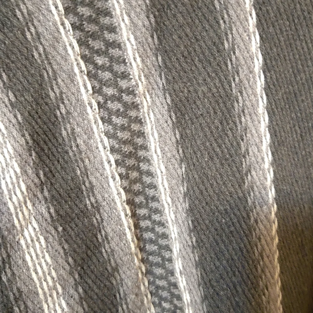 Eddie Bauer Cotton/Wool Blend Fringe Poncho Sweater (M/L) - Picture 4 of 6